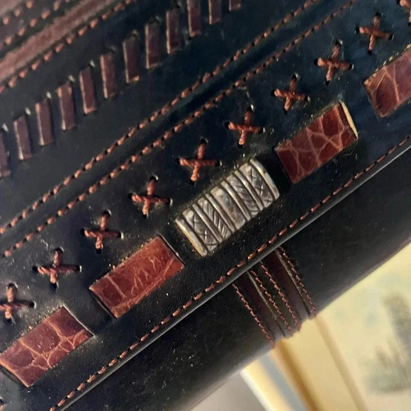 Brighton Crossbody Long Wallet Leather Black and Brown Brighton Heart - Picture 8 of 17